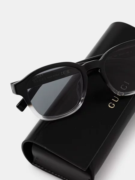 Солнцезащитные очки Gucci