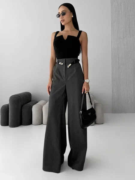 Брюки Jadone Fashion