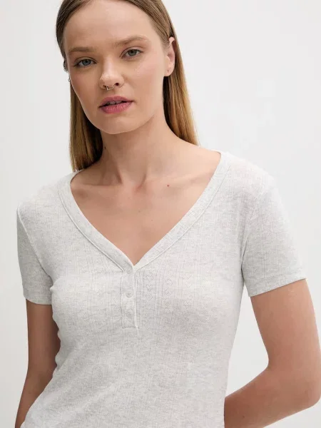 Футболка Guess Jeans
