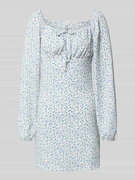 Sukienka mini taliowana z fakturowanym wzorem model ‘HILLARY’ Only biała