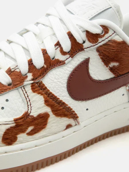 Nike Sportswear Nízke tenisky AIR FORCE 1 hnedá biela