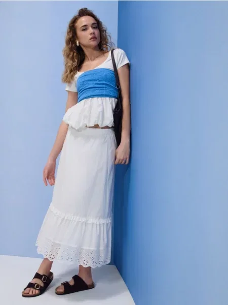 Міні спідниця з мереживними елементами білий