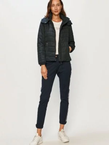 Armani Exchange Куртка