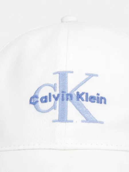 Calvin Klein kapa s šiltom bela