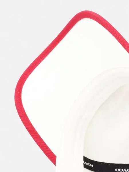 Бейсболка Coach