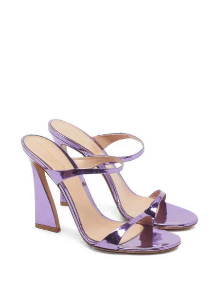 Sandale Gianvito Rossi din piele de lac violet