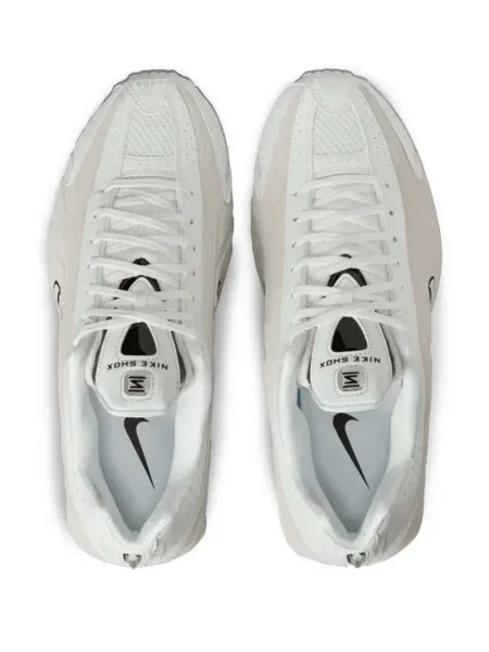 Sneakerși Nike din piele de căprioară roz