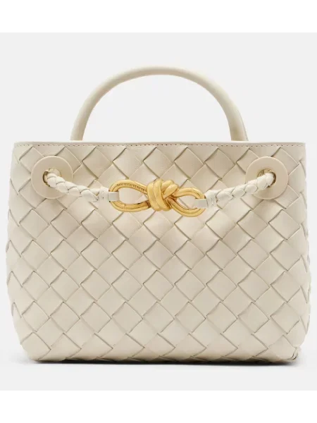 Top Bottega Veneta din piele alb