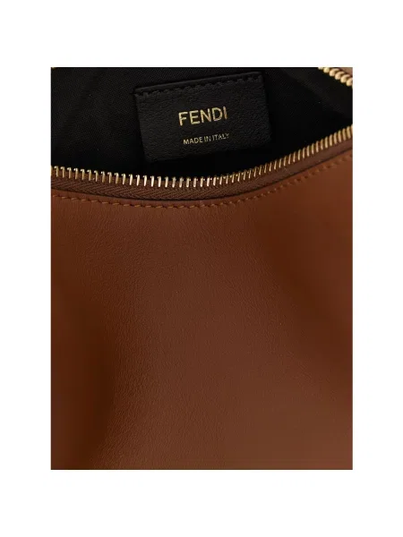Torebka Fendi skórzana brązowa