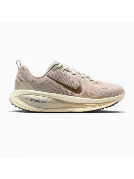 Бігові кросівки Nike Vomero 18 SE cream ii/coconut milk/metallic gold grain золоті