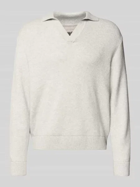 Sweter z dzianiny z dekoltem w serek model ‘COVER’ Jack & Jones