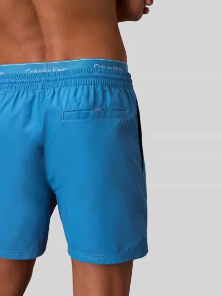 Spodenki kąpielowe z z logo Calvin Klein Underwear niebieski
