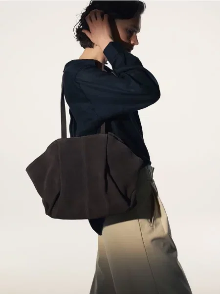 Reserved Geantă shopper din piele întoarsă maro