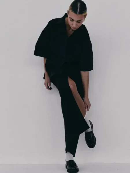 Muuv. Спідниця із розрізом з NANTES