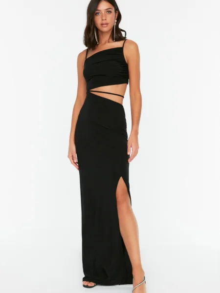 Sukienka wieczorowa Trendyol czarna