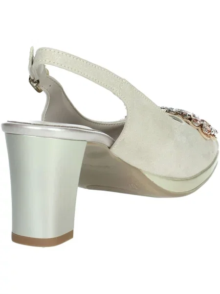 Sandále Cinzia-soft béžová