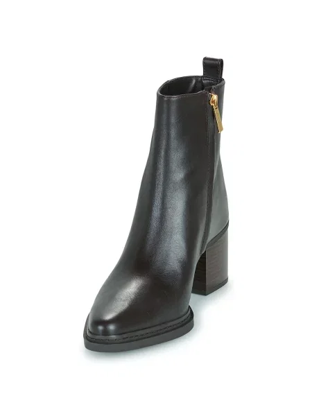 Pantofi Michael Michael Kors din piele maro