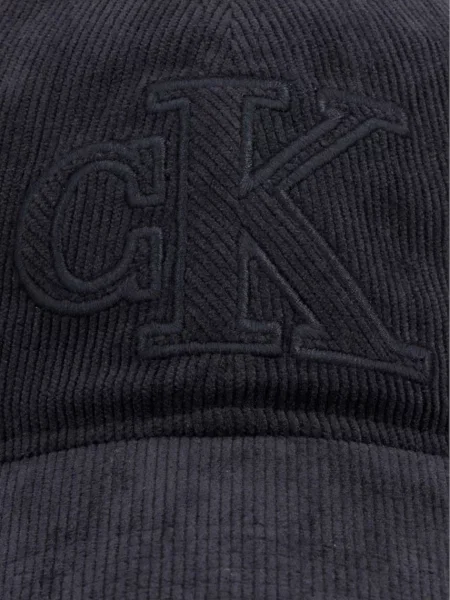 Menčestrová šiltovka Calvin Klein čierna