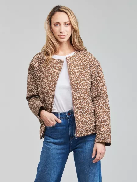 Dzseki Betty London