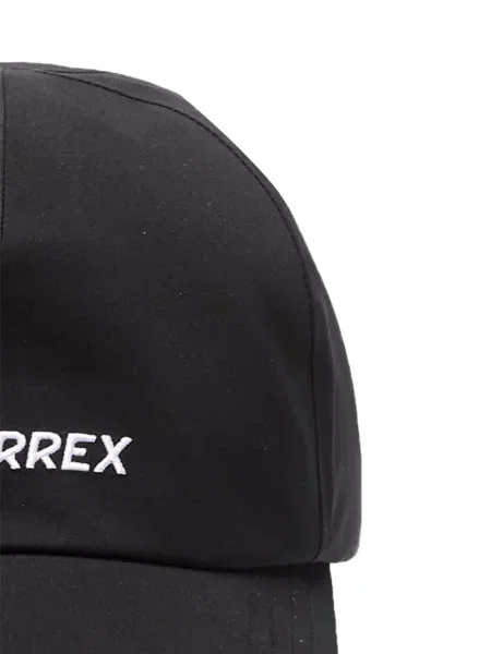 Pulover Adidas cu dungi alergare cu decolteu rotund negru