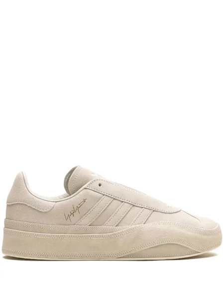 Sneakerși Adidas Gazelle din piele de căprioară alb