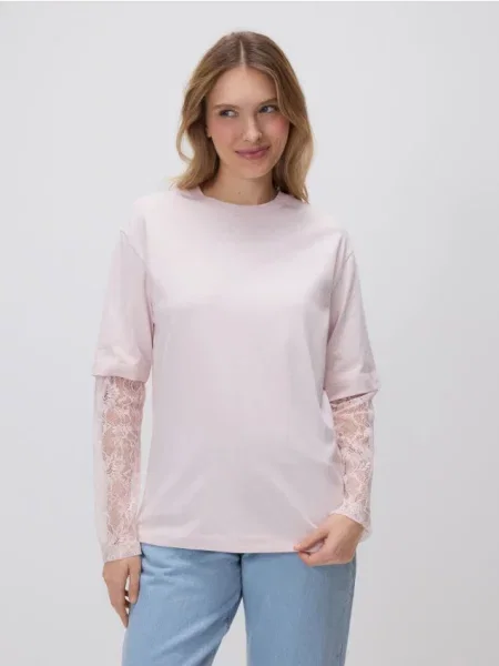 Reserved T-shirt z koronkowymi rękawami pastelowy róż