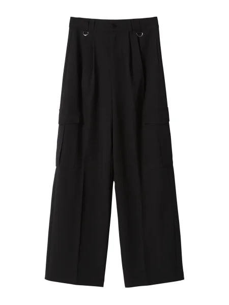 Bershka Hlače z naborki črna