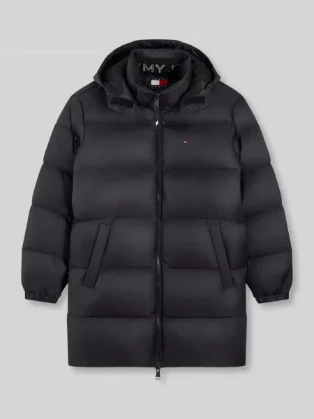 Płaszcz puchowy o kroju regular fit z wyhaftowanym logo Tommy Jeans czarny
