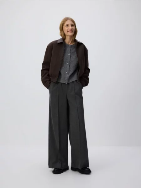 Reserved Широкі штани з напуском темно-сірий сірі