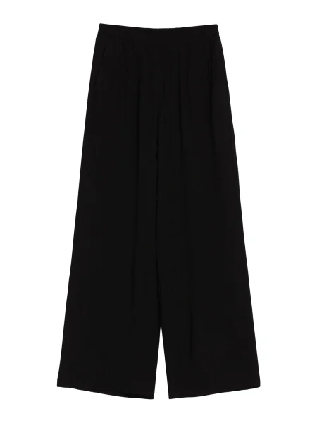 Bershka Hlače črna