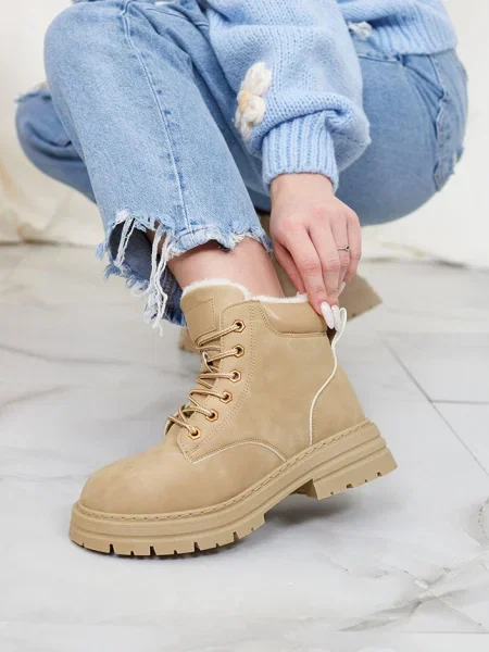 Botine Resti alb