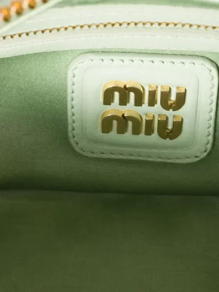 Кожена чанта Miu Miu зелено