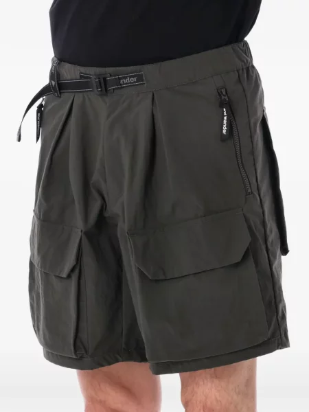 Kratke hlače kargo And Wander keper siva