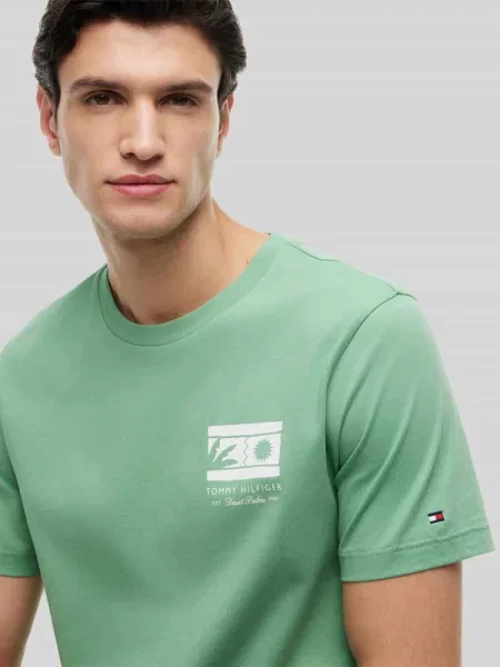 T-shirt o kroju regular fit z czystej bawełny Tommy Hilfiger