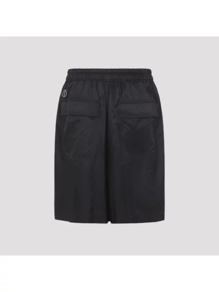Krótkie szorty Moncler czarne