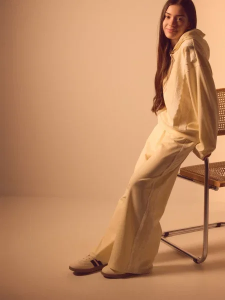 Reserved Спортивні штани з ажурними вставками світло-жовтий жовті