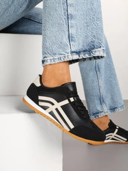 Sneakersy Klasyczne Tenisówki Zdobione Przeszyciami Ellexia czarne