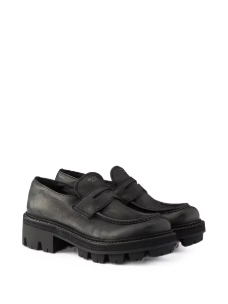 Pantofi loafer Prada din piele negru