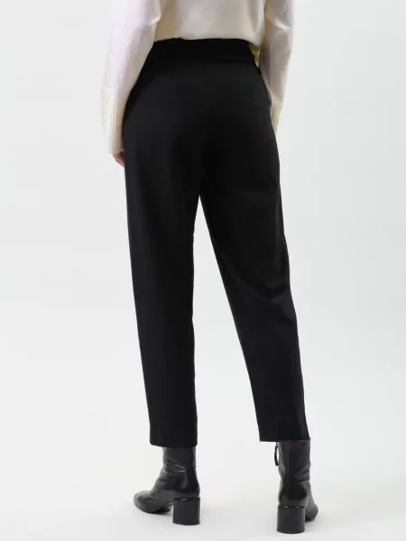 Брюки Armani Exchange черные
