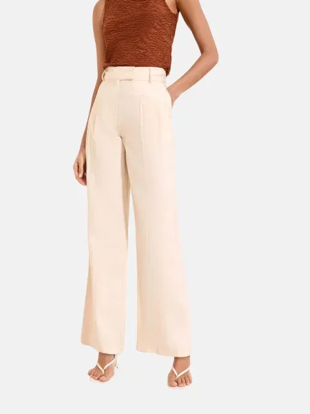 Lipsy Élére vasalt nadrágok krém