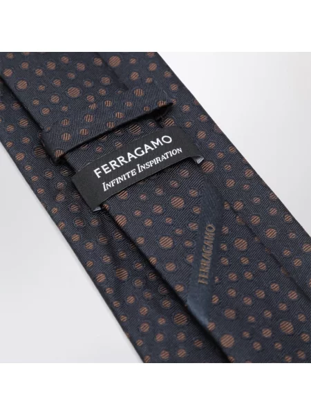 Krawat Ferragamo wiązany