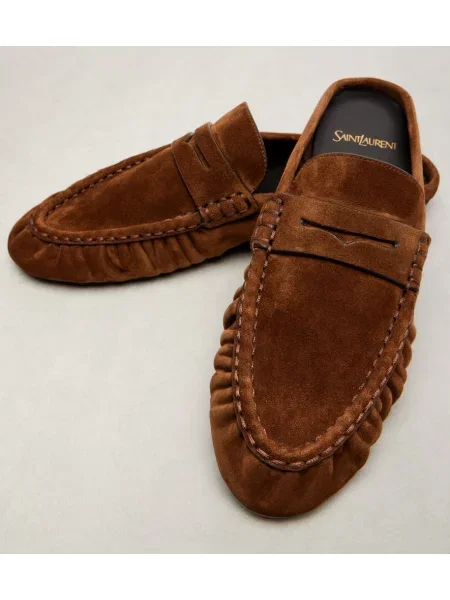 Papuci tip mules Saint Laurent din piele de căprioară maro