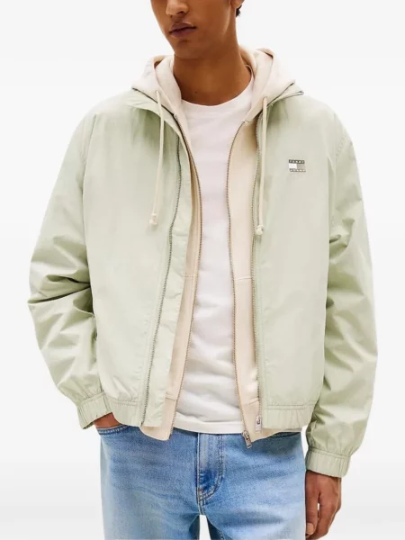 Geacă de blugi Tommy Jeans cu autograf verde