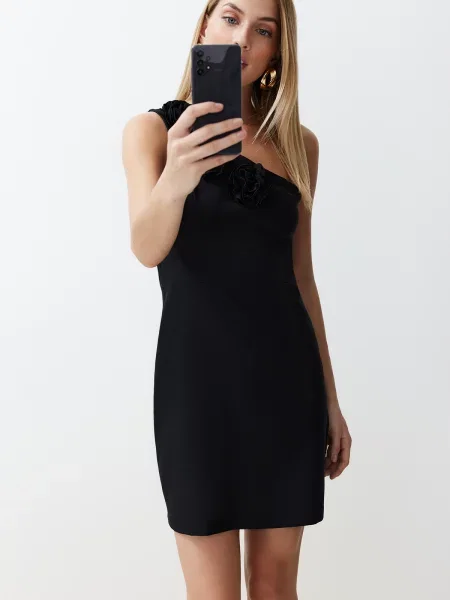 Rochie mini Trendyol în linie A negru