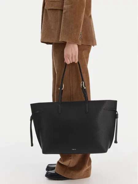 Shopperka Furla skórzana czarna