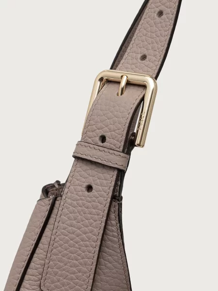 Bőr shopper táska Furla bézs