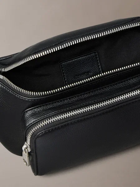 Borsetă Calvin Klein Cargo Waistbag negru