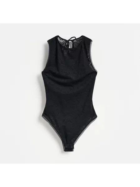 Reserved Krajkové body černý