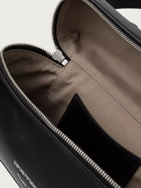 Кожаная сумка Emporio Armani