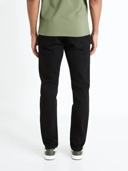 Ravne kavbojke Celio črna